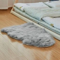 Teppich, EUGAD, Lammfell Schaffell echtes Naturfell Wohnzimmer Bettvorleger Sofa Matte Grau Wei&szlig; -Eugad Möbel Einkaufen 4d1f15bd e642 5d9a aabb 54d528596c74